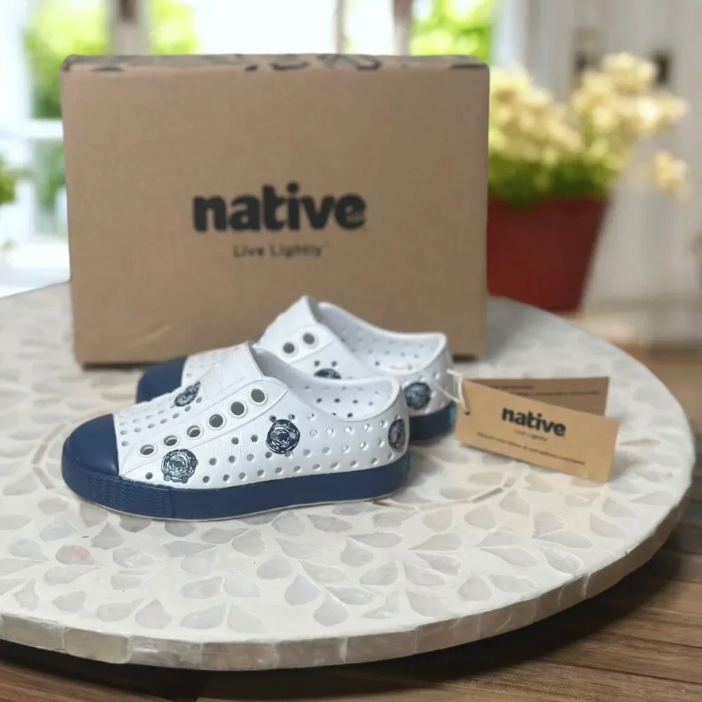 Native Jefferson “Frontier Scribble Dots”  Slip-On Water Shoes Toddler C5 White
